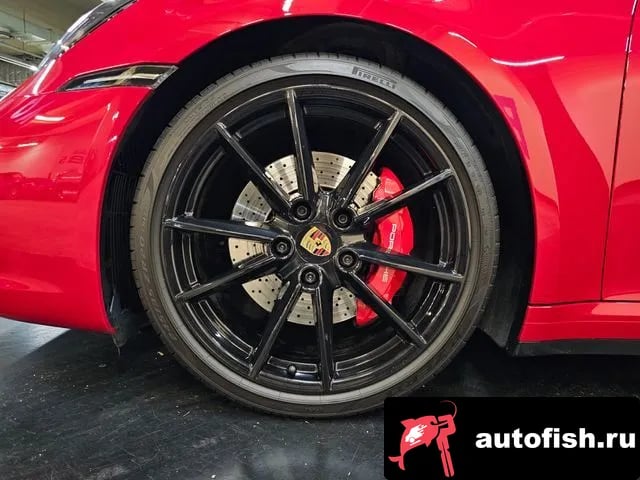 Porsche 911 911 (992) 2021 года - вид 6