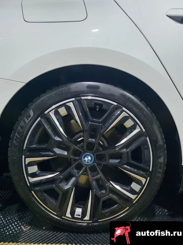 BMW i5 i5 (G60) 2024 года - вид 6