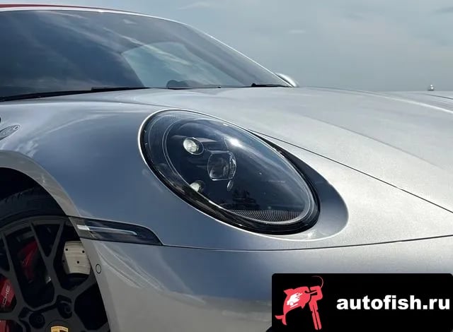 Porsche 911 911 (992) 2023 года - вид 6