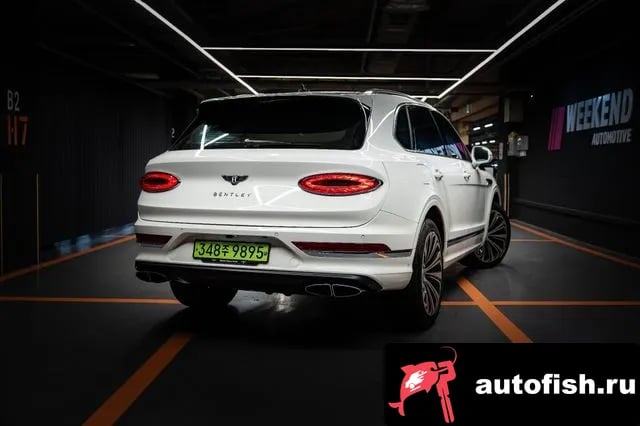 Bentley Bentayga Benteiga 2023 года - вид 4