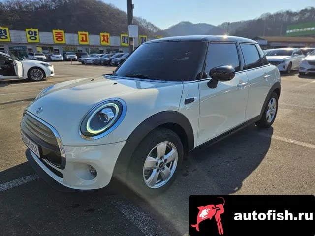 Mini Cooper Cooper 2020 года - похожие автомобили