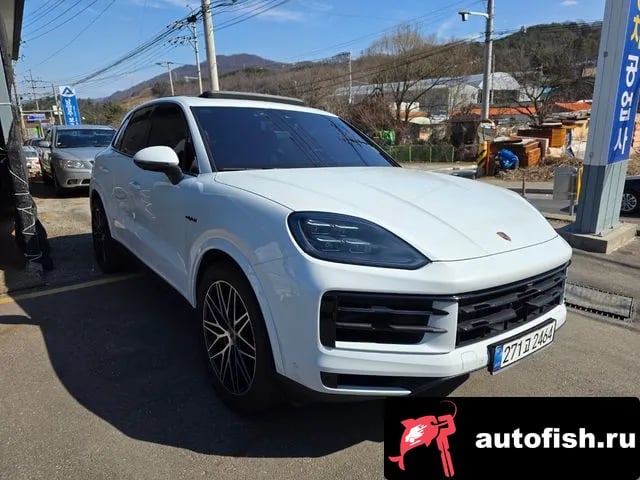 Porsche Cayenne Cayenne (PO536) 2025 года - похожие автомобили
