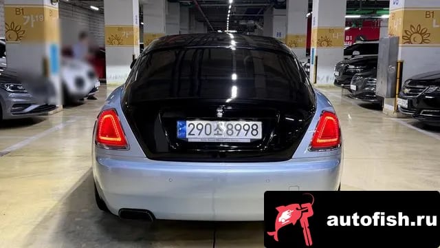 Rolls-Royce Wraith Lace 2021 года - вид 6