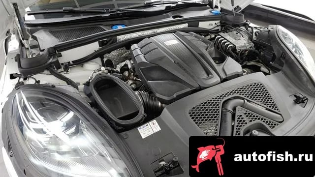 Porsche Macan Macan 2022 года - вид 6