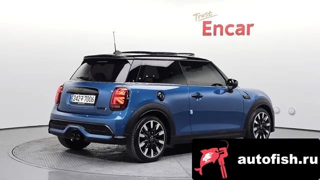 Mini Cooper Cooper S 2024 года - вид 2