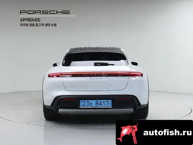 Porsche Taycan Taikan 2025 года - вид 4