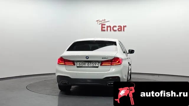 BMW 5-Series 5 Series (G30) 2019 года - вид 3