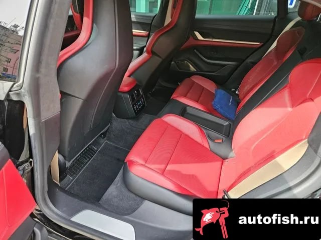 Porsche Taycan Taikan 2021 года - похожие автомобили