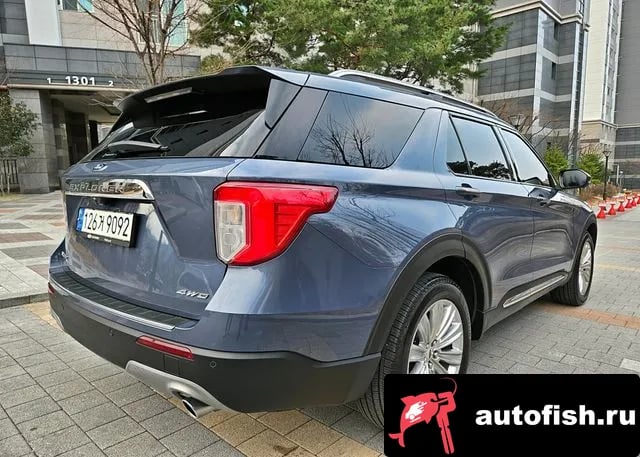 Ford Explorer Explorer 6th Generation 2021 года - вид 6