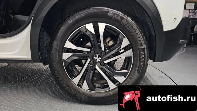 Peugeot 2008 2008 Second generation 2021 года - вид 5