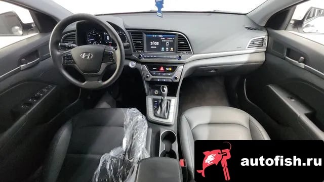 Hyundai AVANTE Avante AD 2018 года - вид 6