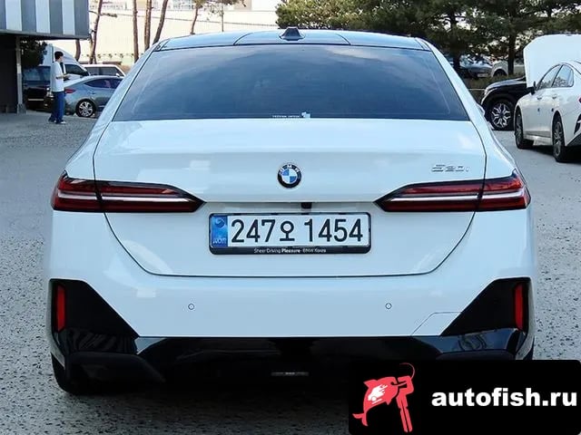 BMW 5-Series 5 Series (G60) 2025 года - вид 4