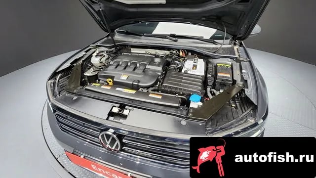 Volkswagen Passat Passat GT (B8) 2021 года - вид 6