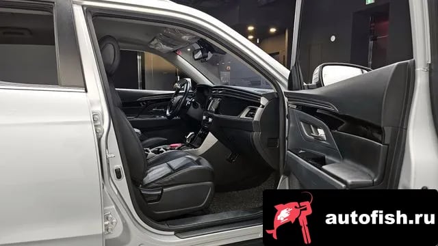 KG Mobility (Ssangyong) KORANDO Beautiful Korando 2019 года - похожие автомобили
