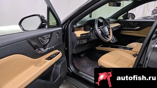 Lincoln Corsair Cosair 2022 года - похожие автомобили