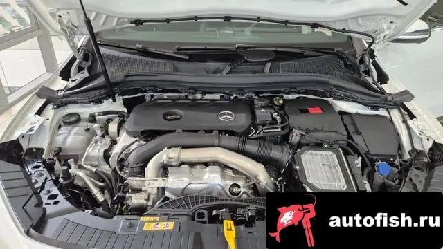 Mercedes-Benz GLA-Class GLA - Class H247 2025 года - вид 6