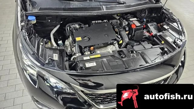 Peugeot 3008 3008 second generation 2020 года - вид 6