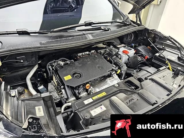 Peugeot 3008 3008 second generation 2020 года - похожие автомобили