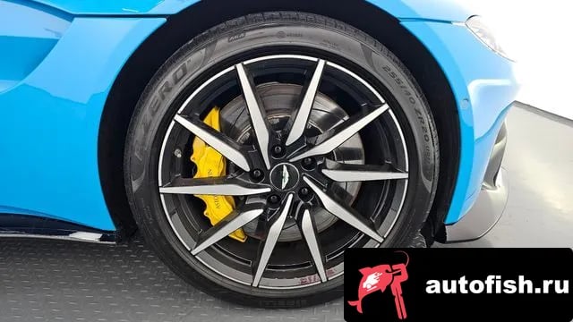 Astonmartin Vantage Vantage 2nd Generation 2019 года - вид 5