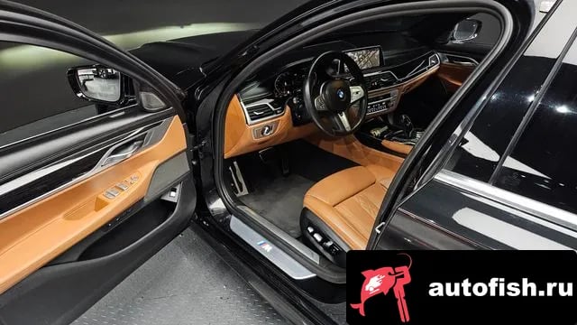 BMW 7-Series 7 Series (G11) 2020 года - похожие автомобили