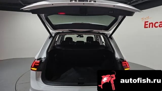 Volkswagen Tiguan Tiguan Allspace 2018 года - похожие автомобили