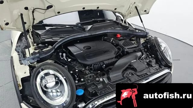 Mini Clubman Cooper Clubman 2021 года - вид 6