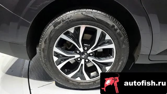 Kia Carnival Carnival 4th generation 2020 года - похожие автомобили