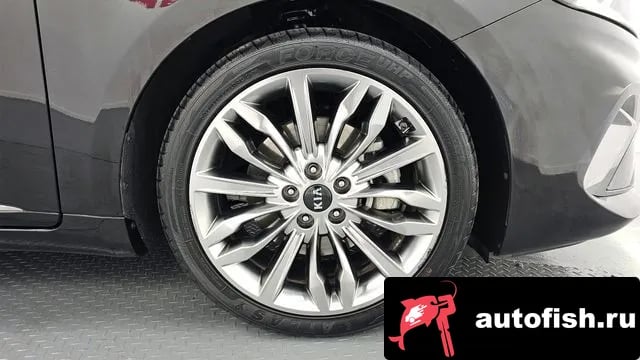 Kia K7 K7 Premier 2021 года - похожие автомобили