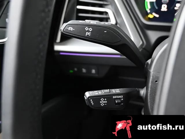 Audi Q4 e-tron Q4 e-Tron (F4) 2025 года - похожие автомобили