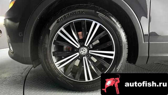 Volkswagen Tiguan Tiguan second Generation 2018 года - вид 5
