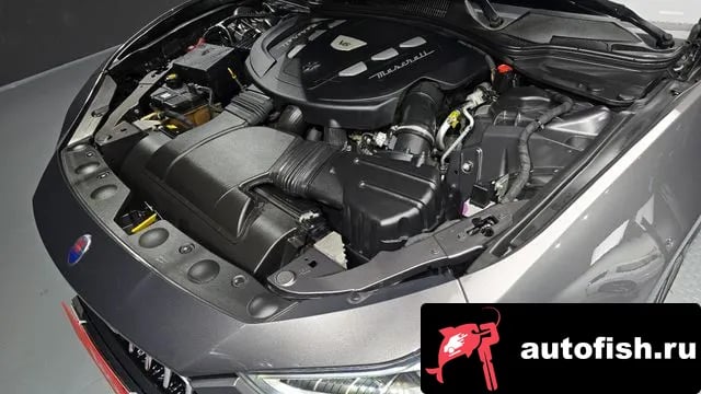 Maserati Ghibli Gibley 2018 года - вид 6