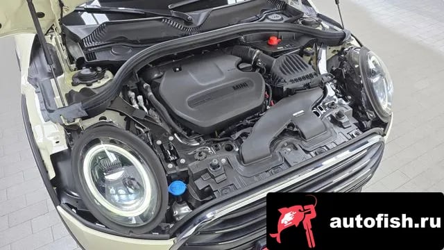 Mini Clubman Cooper D Clubman 2021 года - вид 6