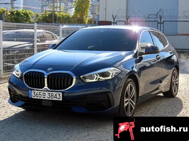 BMW 1-Series 1 Series (F40) 2022 года - вид 2