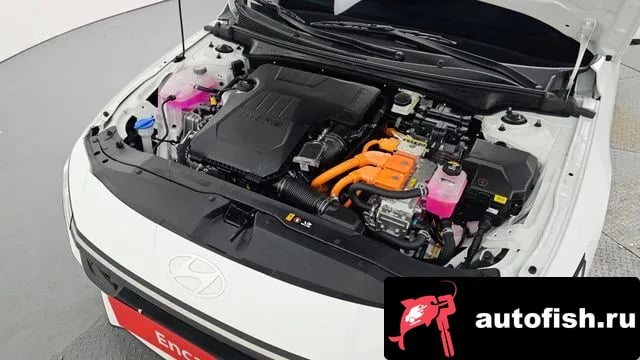 Hyundai AVANTE The New Avante Hybrid (CN7) 2025 года - вид 6