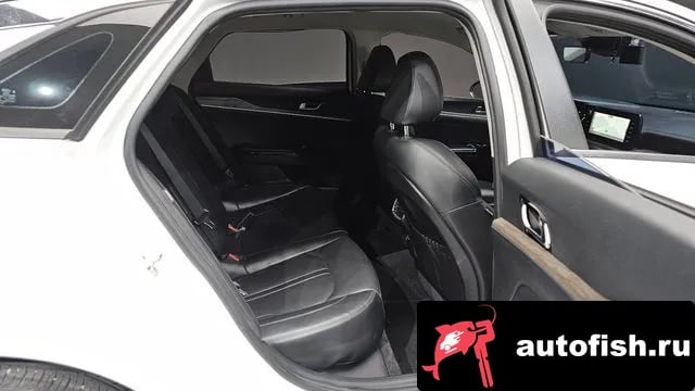 Kia K5 K5 3rd generation 2021 года - похожие автомобили
