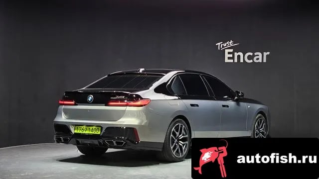 BMW 7-Series 7 Series (G70) 2025 года - вид 2