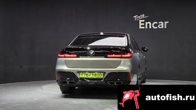 BMW 7-Series 7 Series (G70) 2025 года - вид 4
