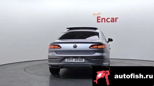 Volkswagen Arteon Atheon 2018 года - вид 4