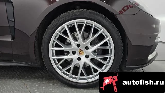 Porsche Panamera Panamera (971) 2018 года - вид 4