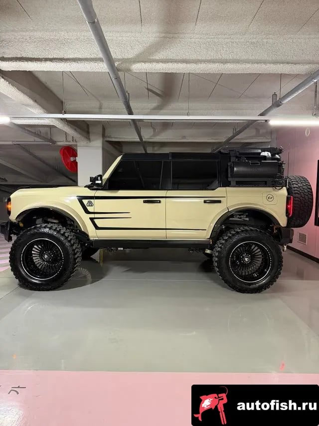 Ford Bronco Bronco 6th Generation 2022 года - вид 3