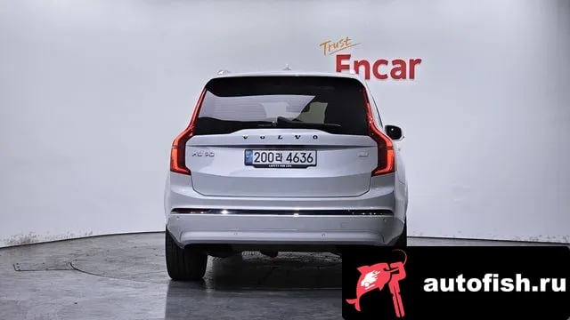 Volvo XC90 XC90 second Generation 2024 года - вид 3