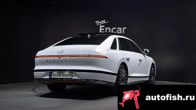Hyundai Grandeur Granger Hybrid (GN7) 2024 года - вид 2