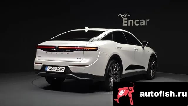 Toyota Crown Crown Crossover 2024 года - вид 2