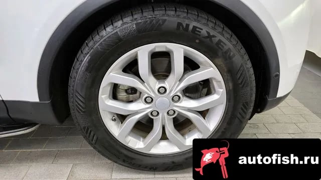 Land Rover Discovery Discovery 5 2019 года - вид 5