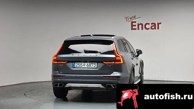 Volvo V60 V60 Cross-country 2nd Generation 2020 года - вид 3