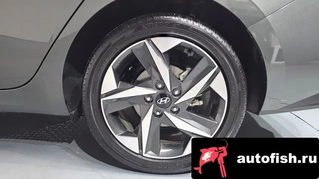 Hyundai AVANTE Avante (CN7) 2021 года - вид 4