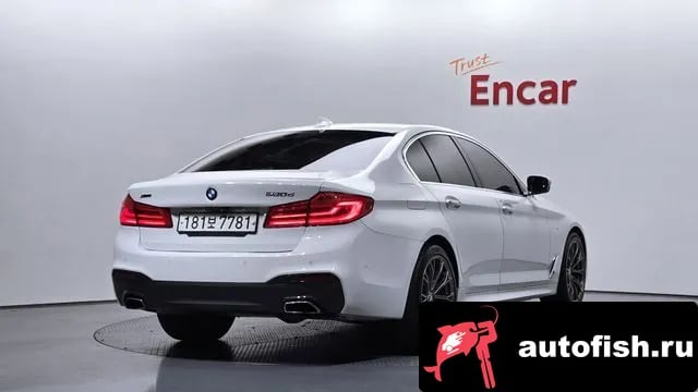 BMW 5-Series 5 Series (G30) 2018 года - вид 2