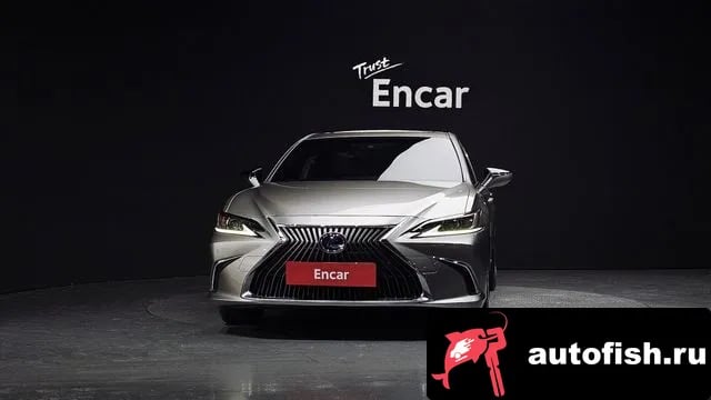 Lexus ES ES300h 7th generation 2019 года - вид 3