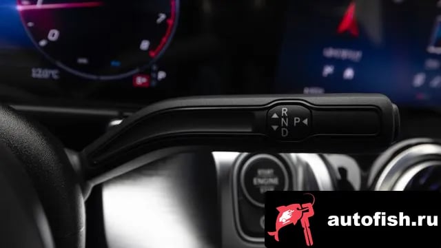 Mercedes-Benz GLB-Class GLB-Class X247 2025 года - похожие автомобили