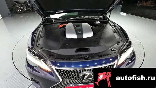 Lexus LS LS500h 5th generation 2024 года - вид 6